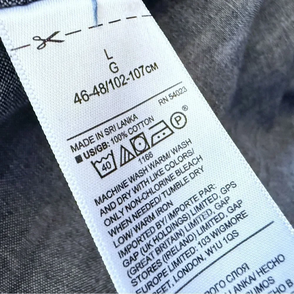 Banana Republic chambray button down shirt